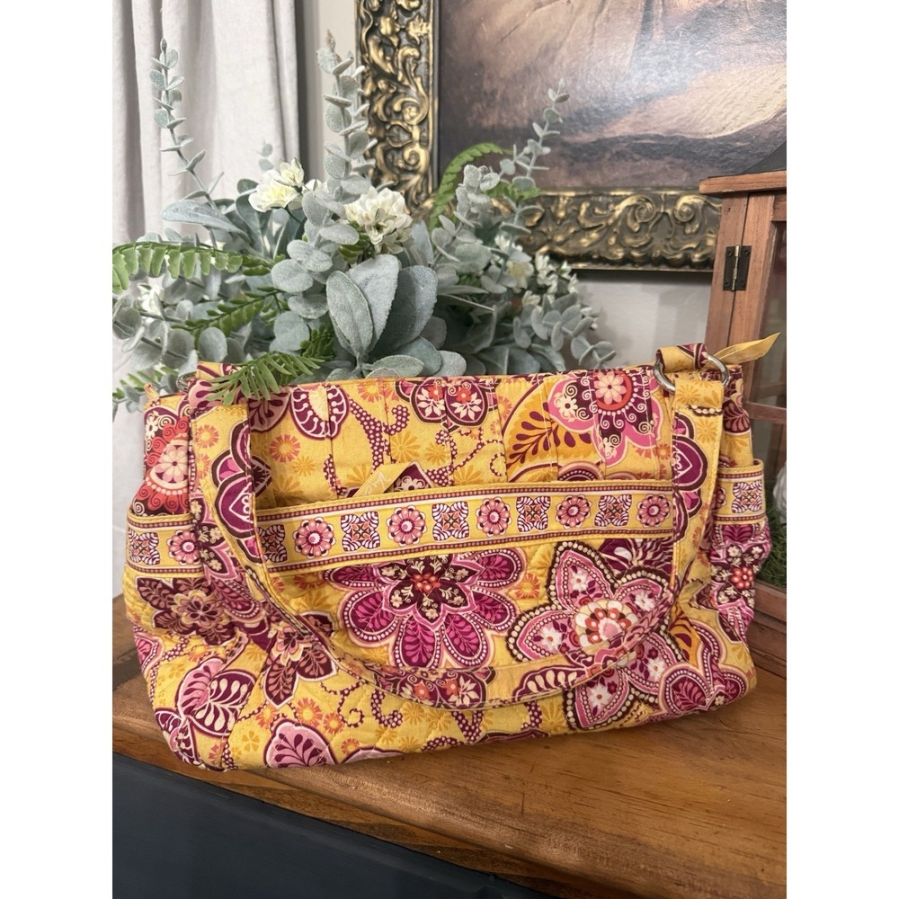 Retired Vera Bradley On The Go Shoulder Bag In Bali Gold Pattern With Wallet - Picture 2 of 10